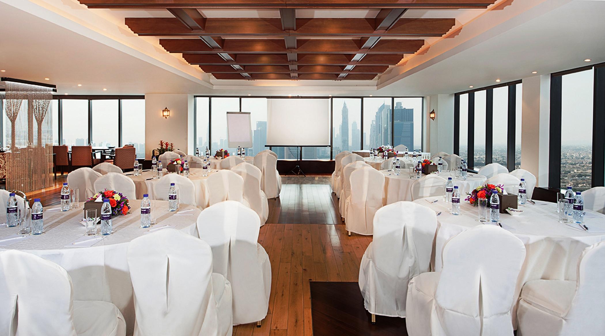 Park Regis Kris Kin Hotel Dubai Bagian luar foto Meeting room at the hotel